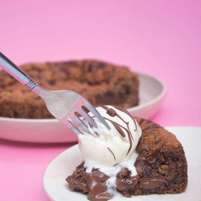 Nutella ChocoChip Cookie Cake