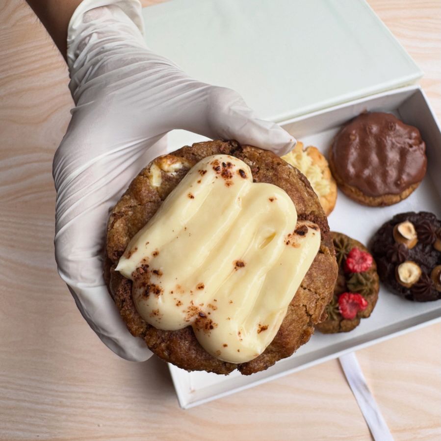 Rakhi special cookie box (eggless)